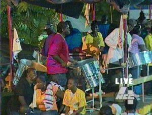 SoundSpecialists-of-Laventille_pfbd2007_PDVD_120_p_300.jpg - 26942 Bytes